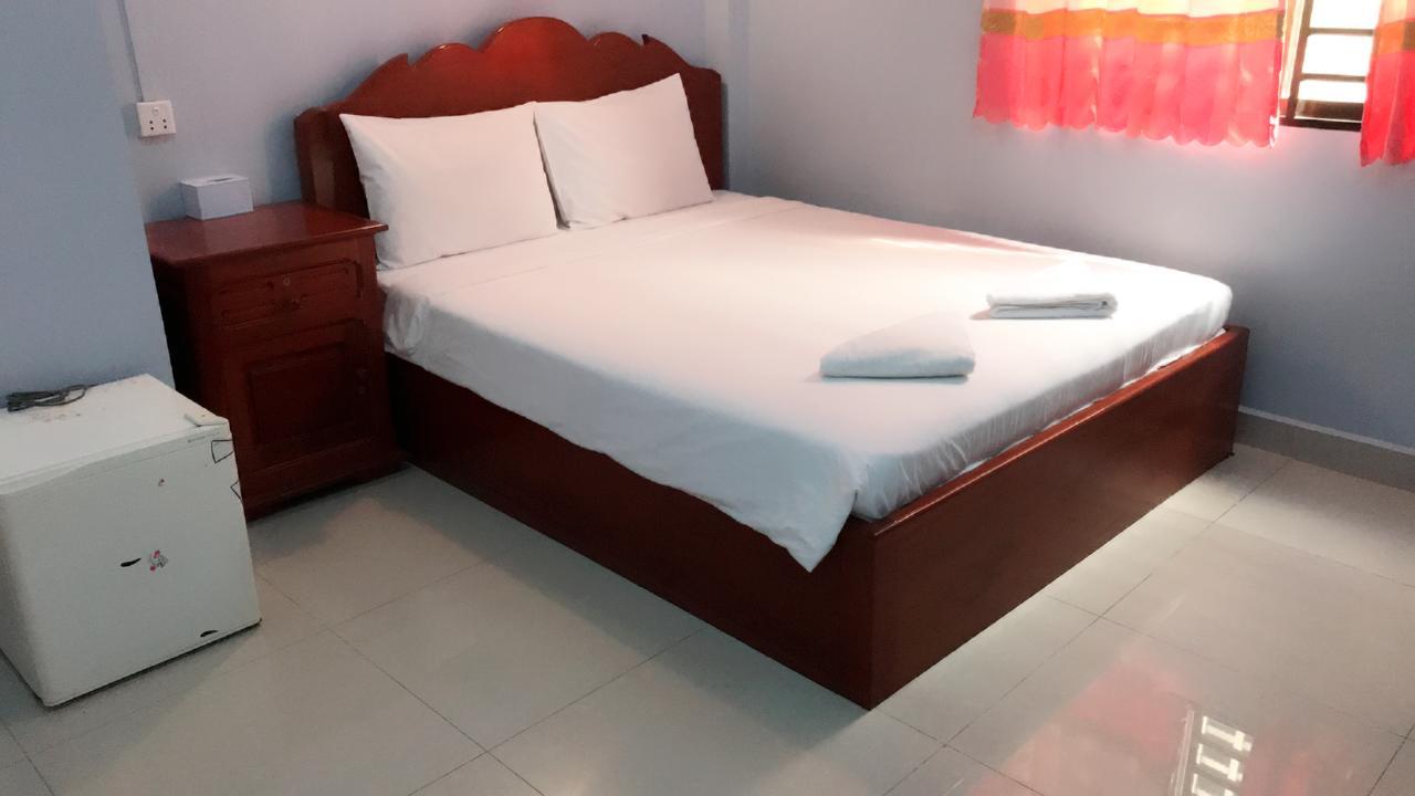Khmer Village Guesthouse Phnom Penh Dış mekan fotoğraf